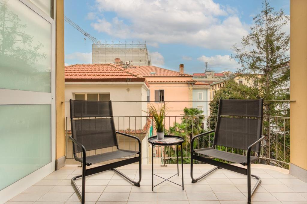 Buscine Home Pescara Centro - Palma Gratuita In Lido Attrezzato Zewnętrze zdjęcie