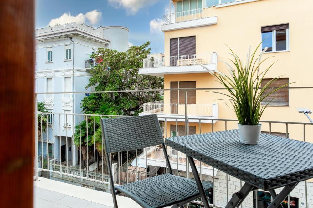Buscine Home Pescara Centro - Palma Gratuita In Lido Attrezzato Zewnętrze zdjęcie